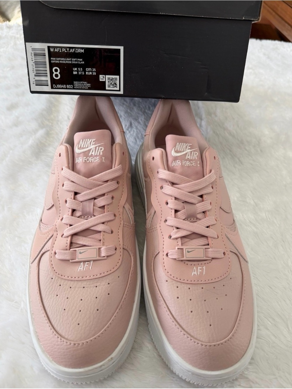 Nike Women’s Air Force 1 Platform (8)